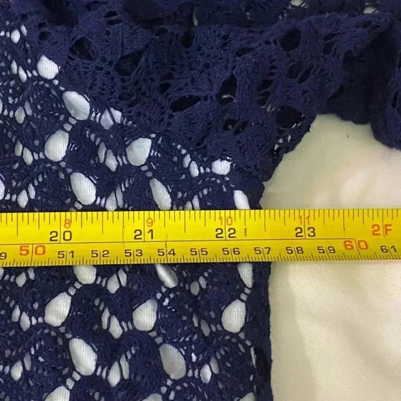 RUBY  Rd women eyelet long sleeve lined navy top - Picture 5 of 8